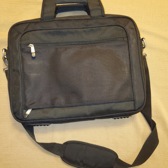 Used laptop briefcase 🌞 - Picture 4 of 8